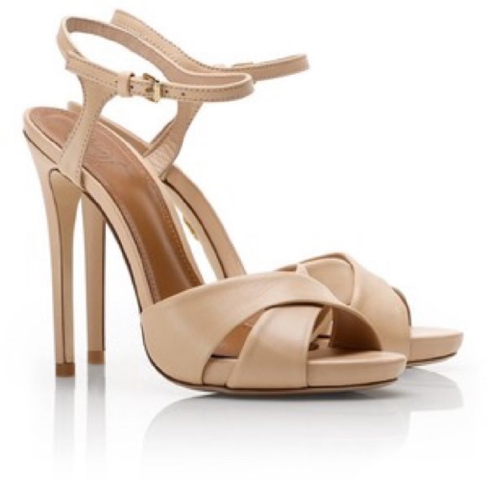 Tory Burch Anise Heels!!